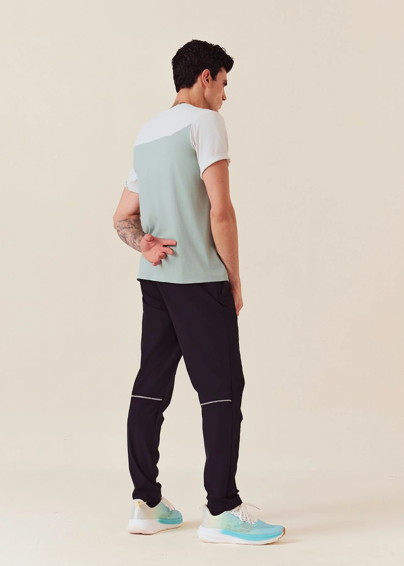 Men Color Block Gym T-Shirt - Silver Grey - Image 2