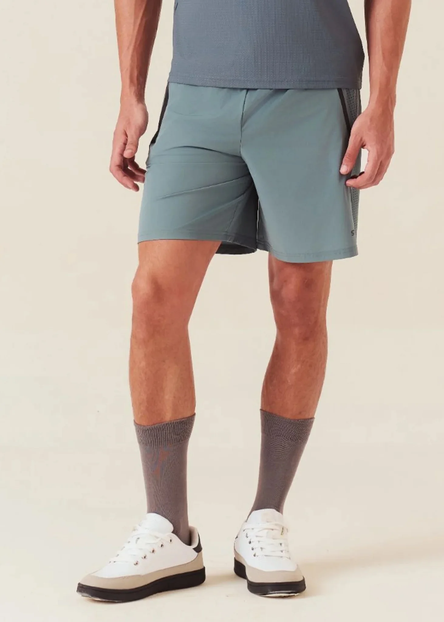 Men Dual Zip Pocket Shorts - Pine Green