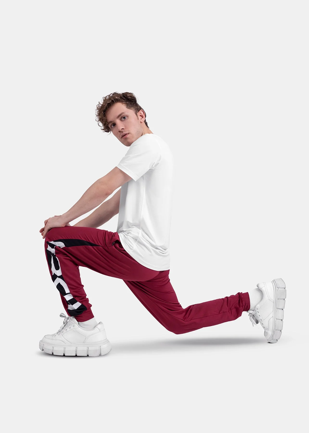 Men Performance Joggers Maroon - Image 3