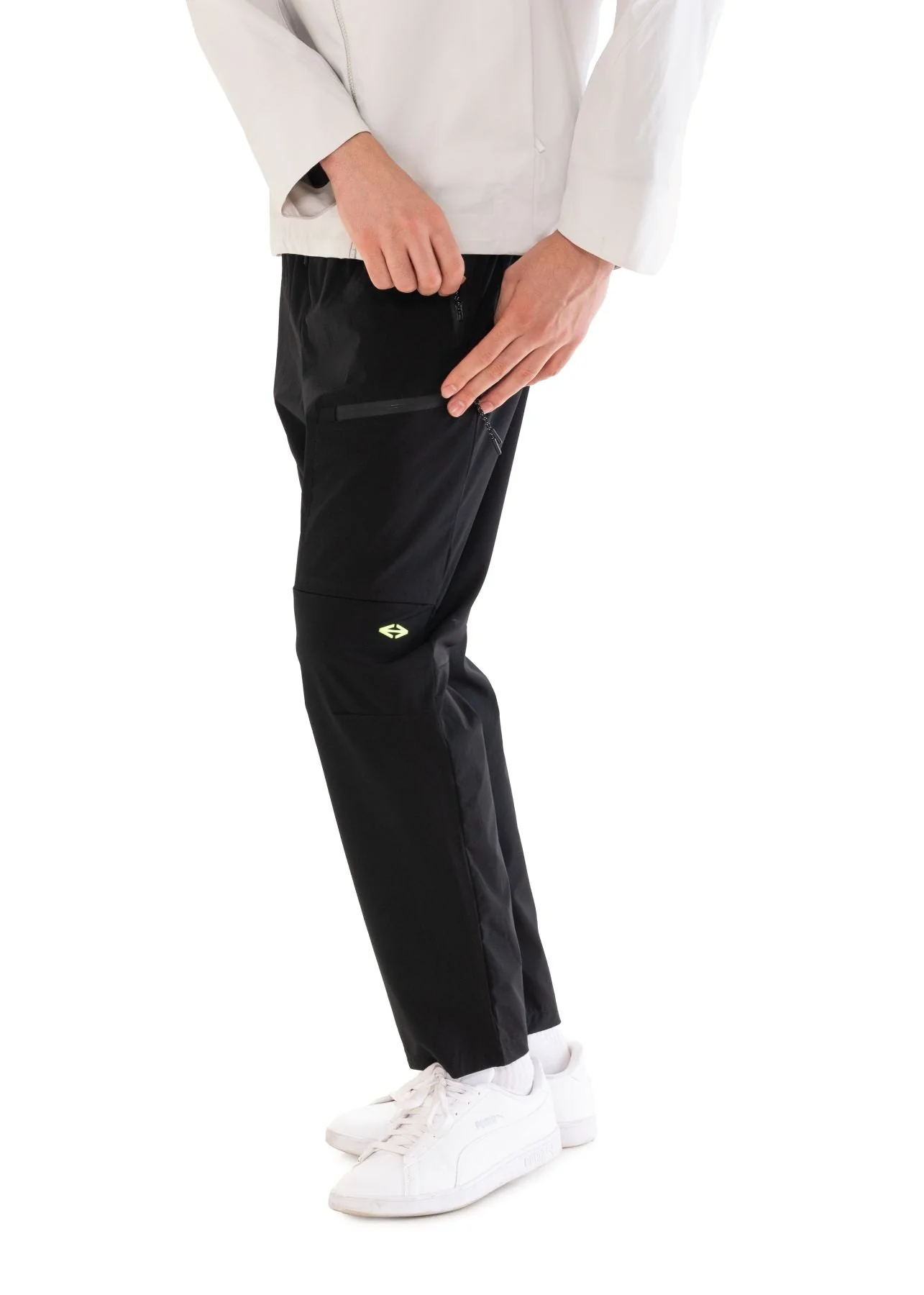 Men Training Woven Pant Black - Image 4