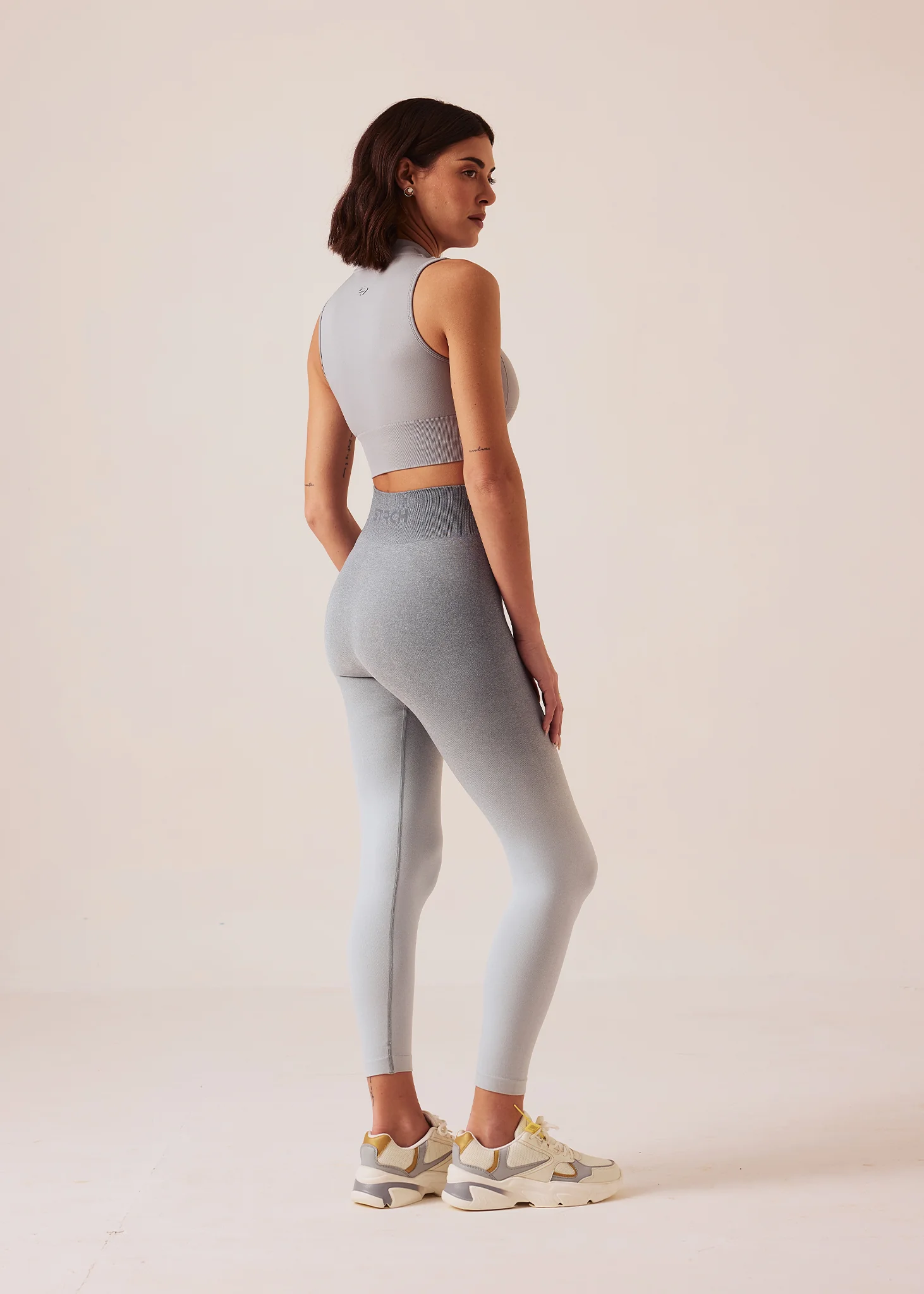 Women High performance Ombre Leggings - Ultimate Grey - Image 4
