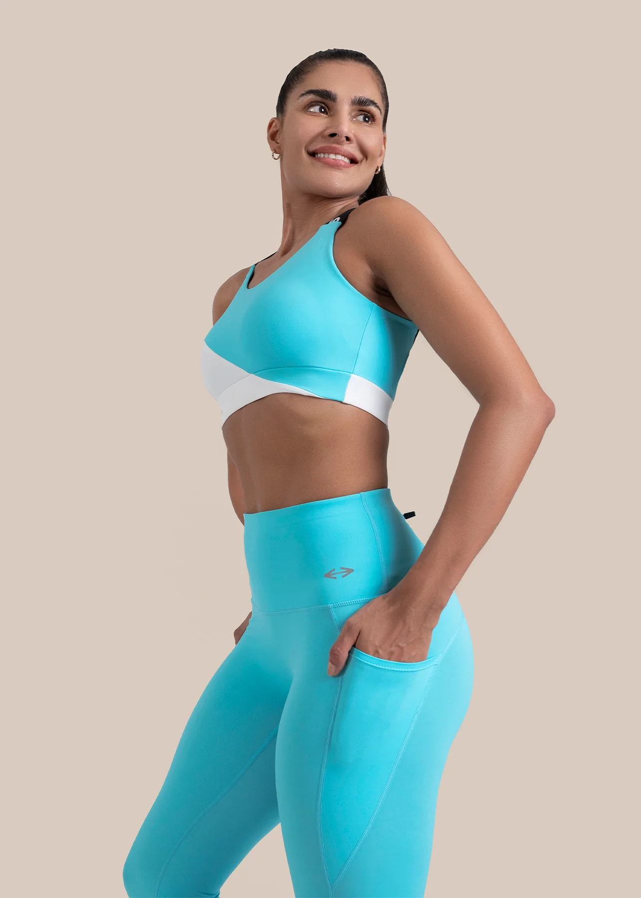 StrchFlex Medium support sports bra - Cyan Blue - Image 4