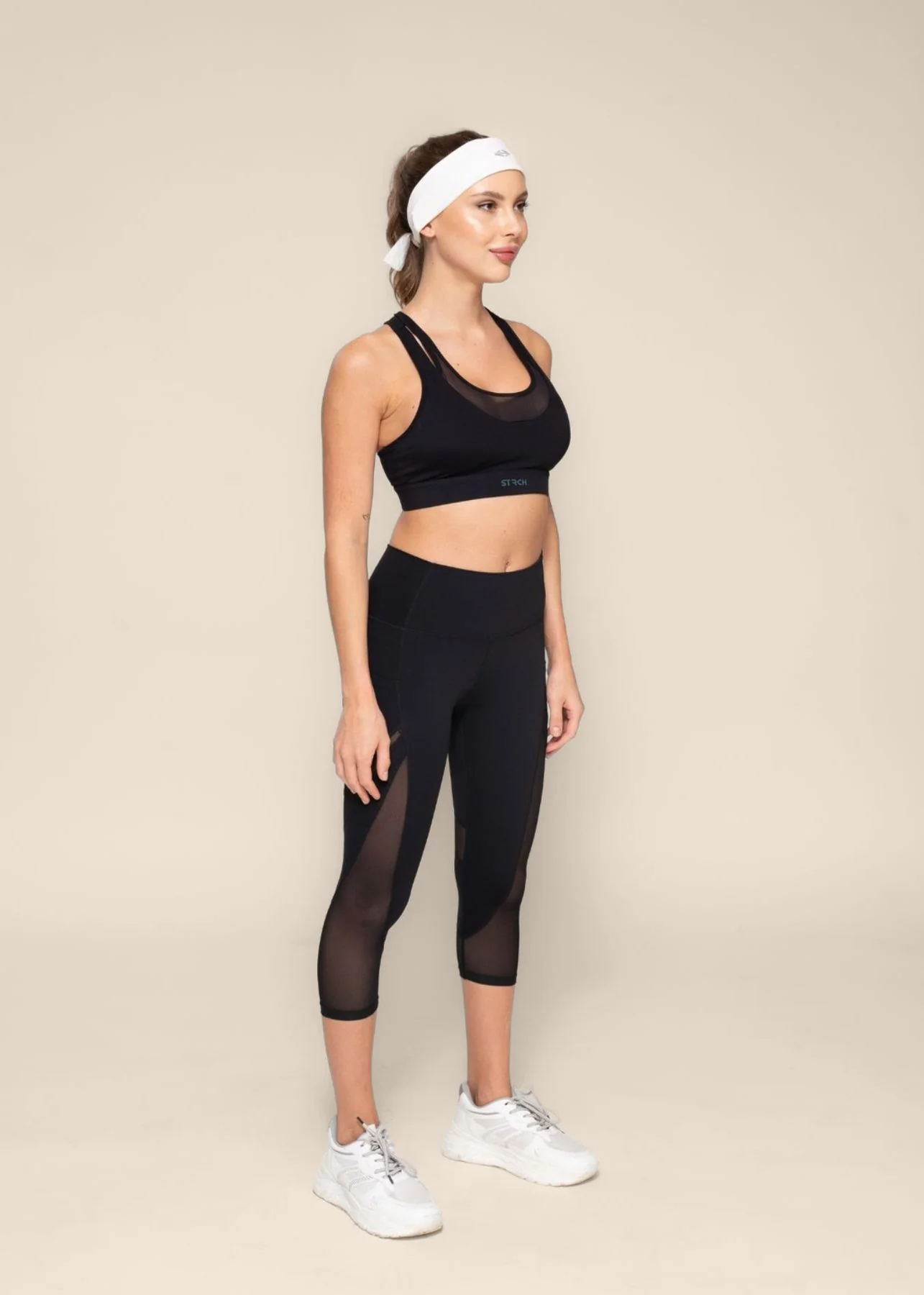 High Impact Breath-easy Sports bra - Black - Image 5