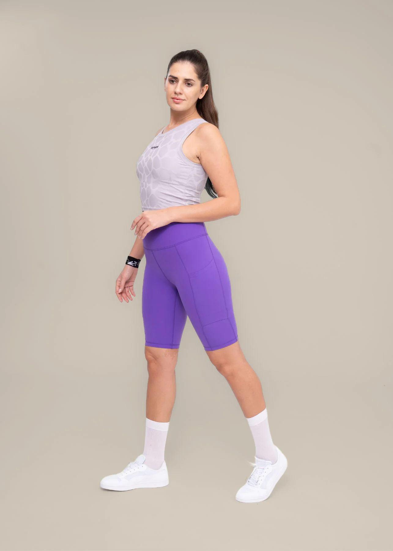 Embossed padded Tank top - Grey - Image 4