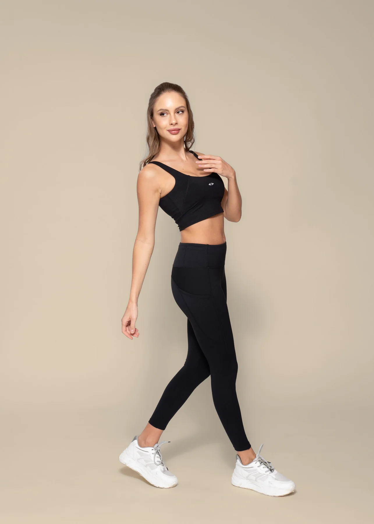 Play Core Embossed leggings - Black - Image 7