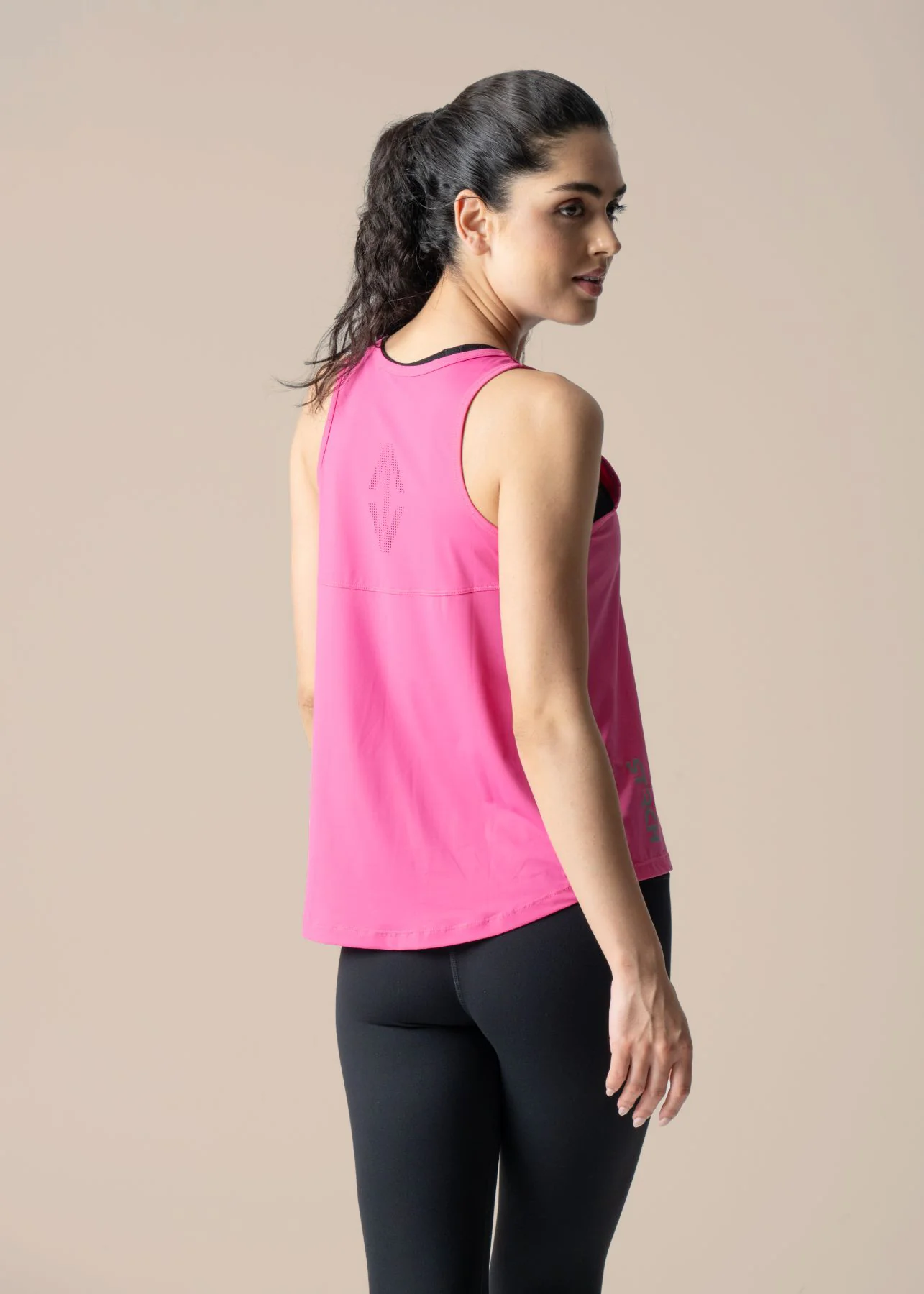 Studio Training Core Tank - Hot Pink - Image 5