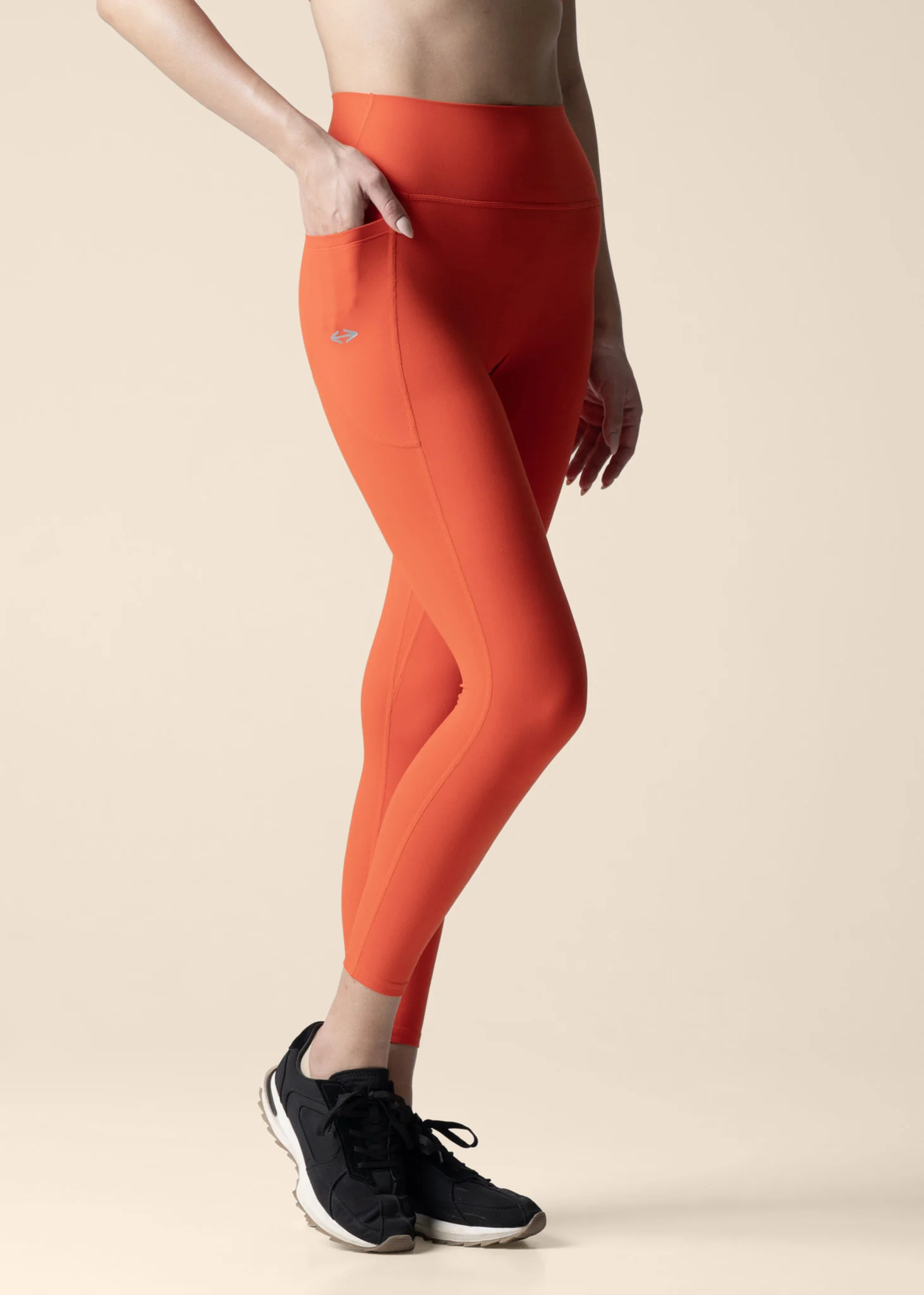 Sculting Silhouette StrchFlex Leggings - Orange - Image 5