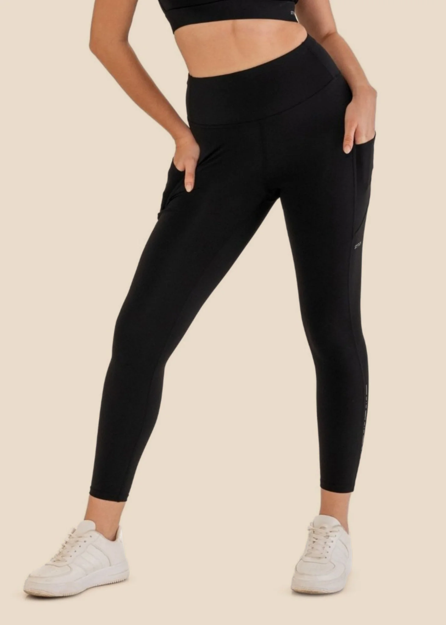 StrchFlex Performance Leggings - Black - Image 2