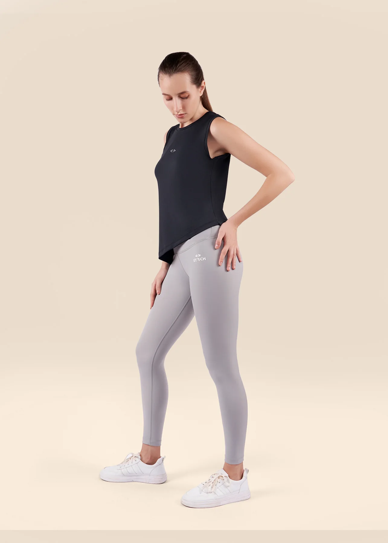 Play Core Workout Tank - Black - Image 4