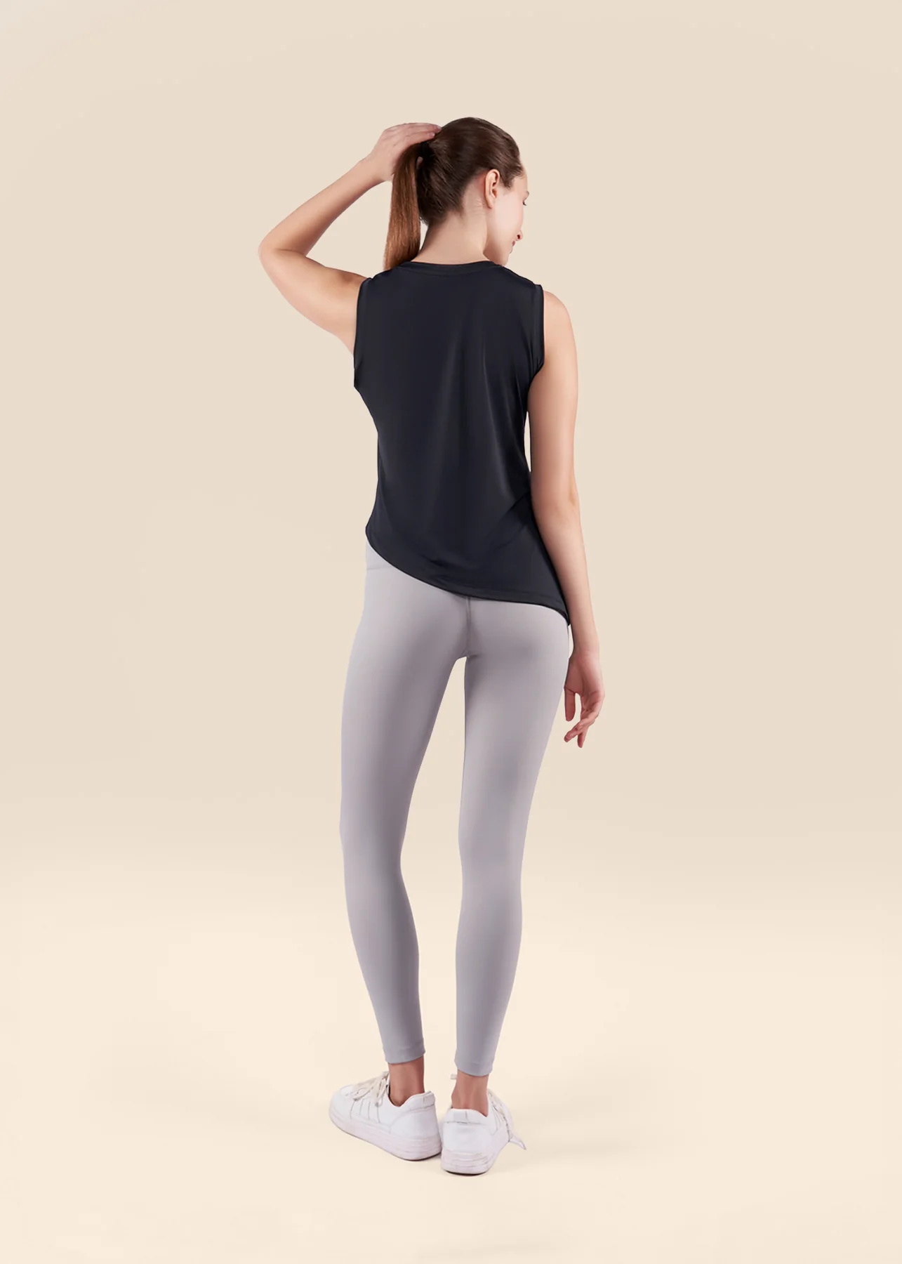 Play Core Workout Tank - Black - Image 5