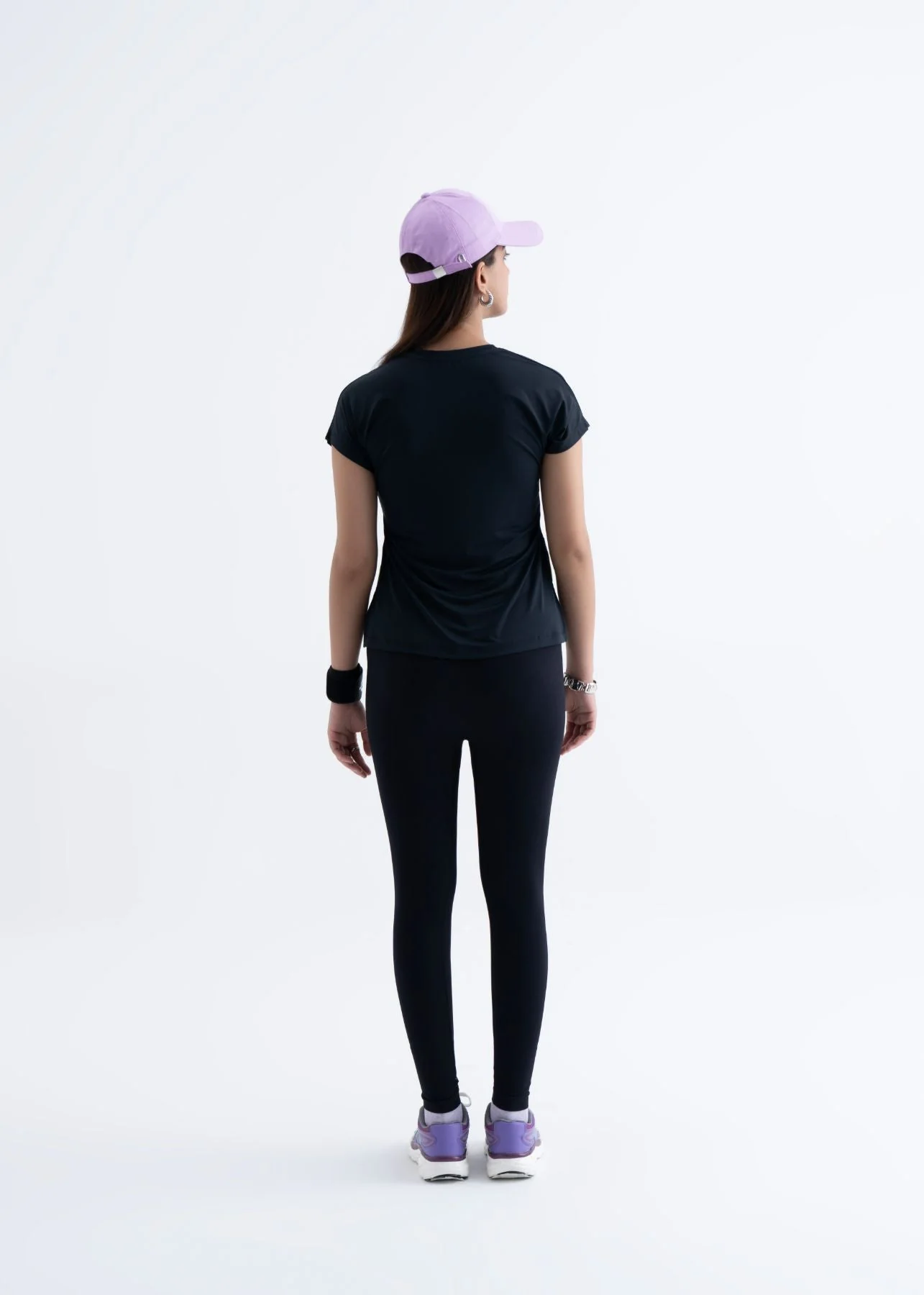 Women Performance Top Black - Image 4